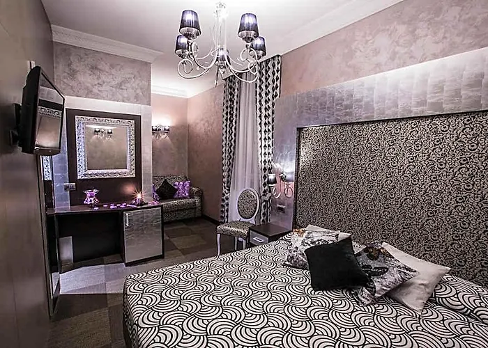 Hotel Romano Отель