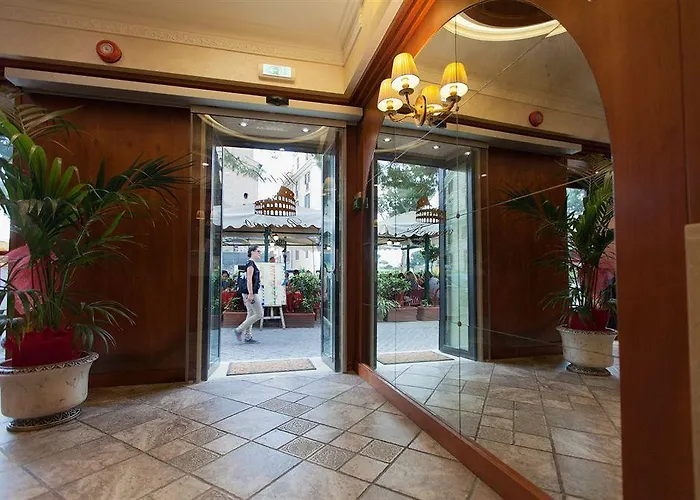 Отель Hotel Romano Рим